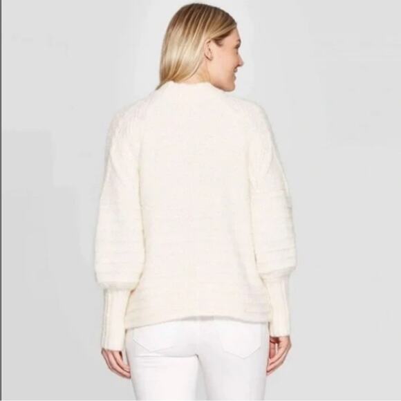 Universal Thread Crewneck Femme Pullover Sweater- Size Small - Picture 2 of 10